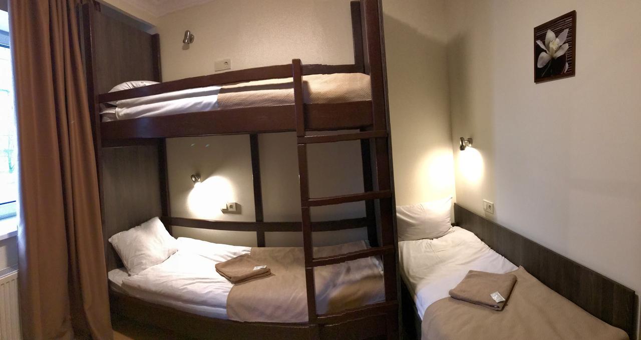 Non-Stop Economy Hotel Boryspilʼ Eksteriør billede