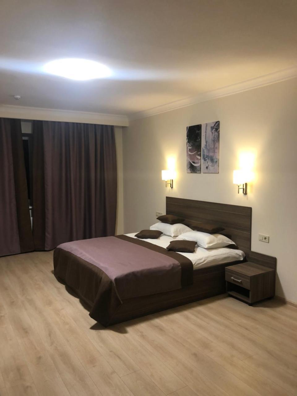 Non-Stop Economy Hotel Boryspilʼ Eksteriør billede